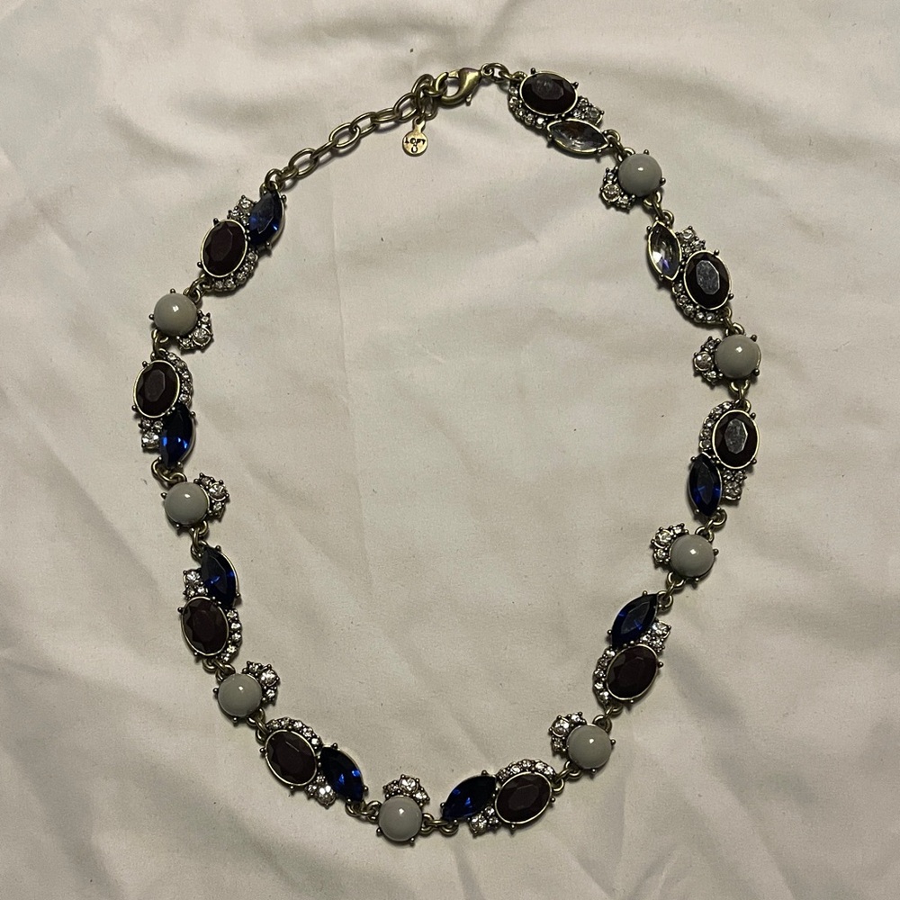 Elegant Vintage Ann Taylor Loft Rhinestone Necklace.